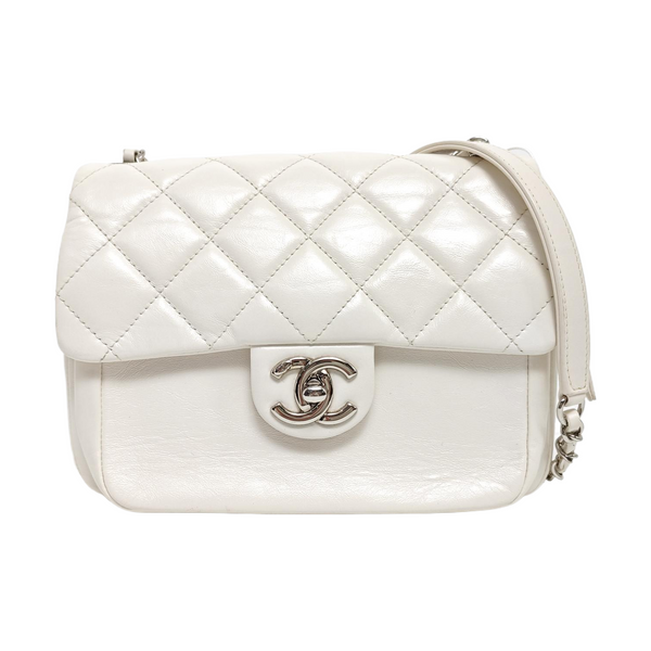 CLASSIC FLAP Mini Quilted Calfskin White