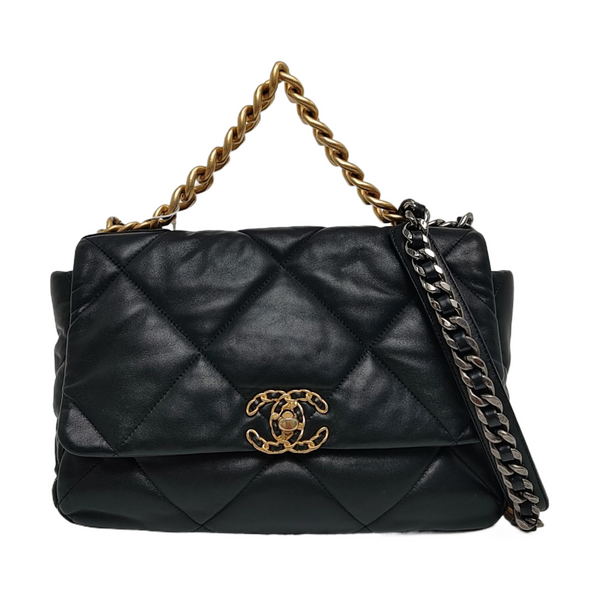 CHANEL 19 Grande Piel de Cordero Acolchada Negro