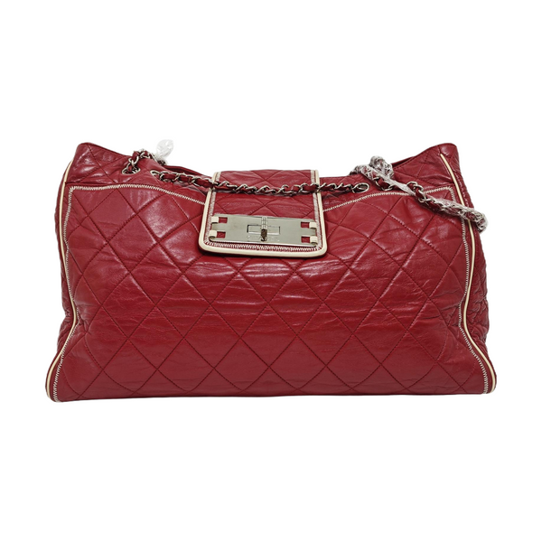 Quilted Lambskin Shoulder Bag Red
