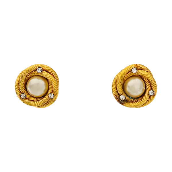 Vintage Metal Gold Clip On Earrings