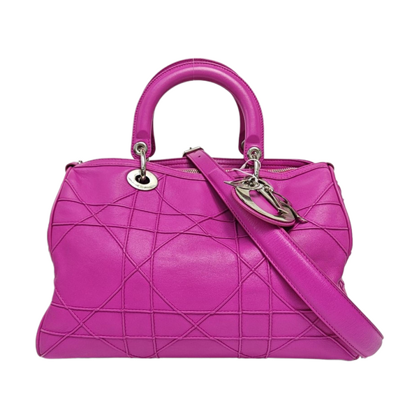Cannage Calfskin Shoulder Bag Pink