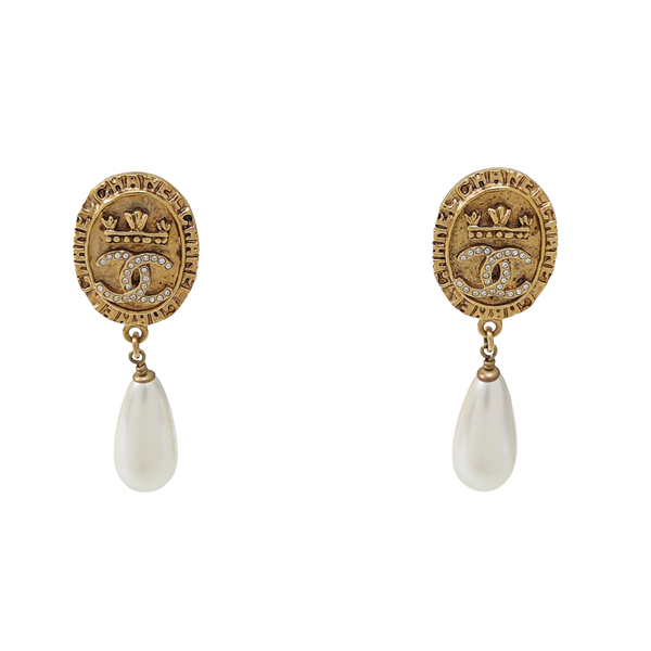 Metal Gold Stud Earrings