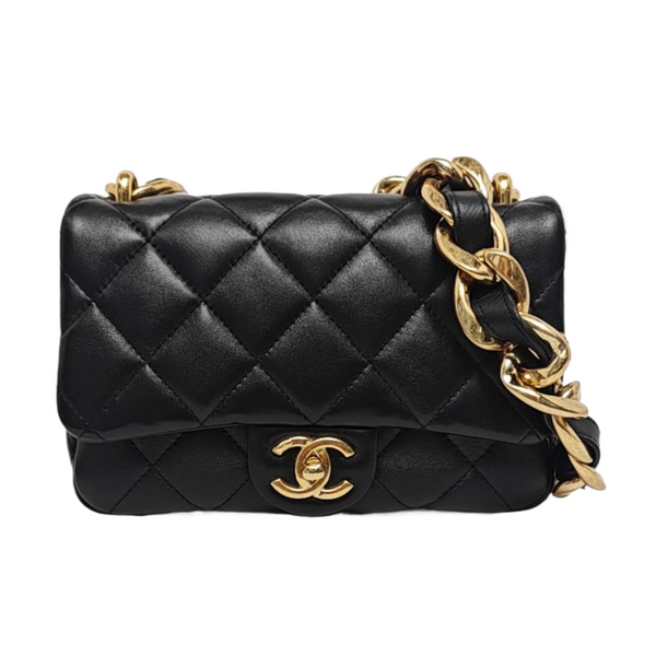CLASSIC FLAP Quilted Lambskin Black