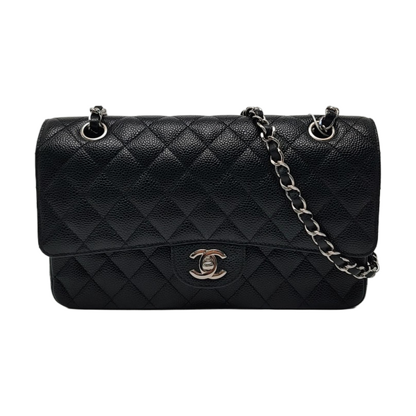 CLASSIC FLAP Medium Quilted Grained Calfskin Black