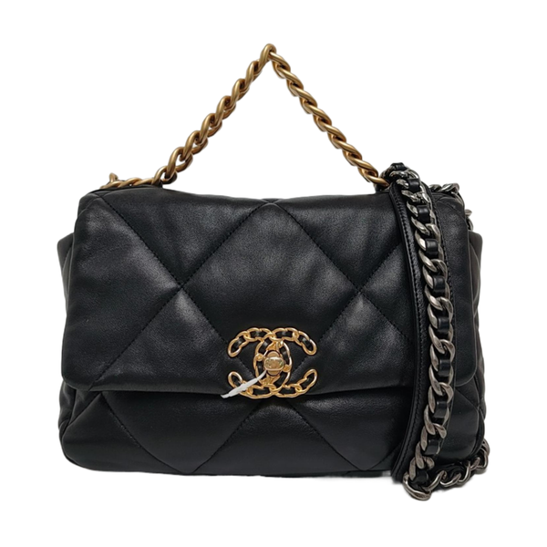 CHANEL 19 Pequeño Piel de Cordero Acolchada Negro