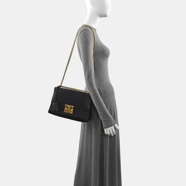 Padlock Medium Calfskin Black