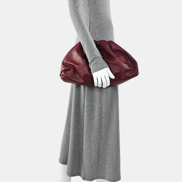 The Pouch Calfskin Red