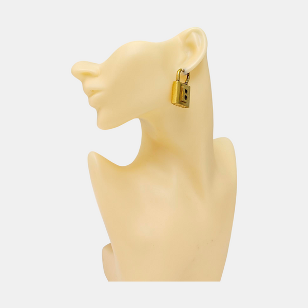 Metal Gold Stud Earrings