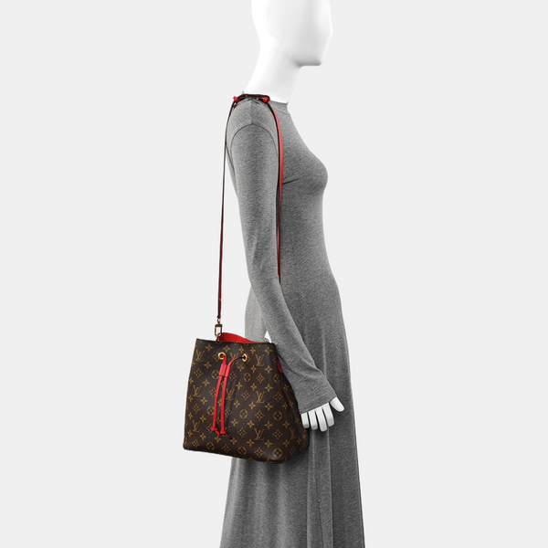NÉONOÉ MM Monogram Coated Canvas Brown