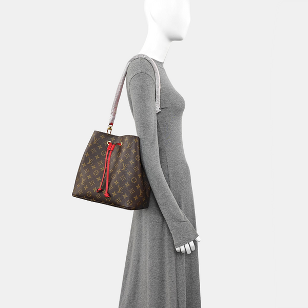 NÉONOÉ MM Monogram Coated Canvas Brown