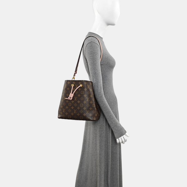 NÉONOÉ MM Monogram Coated Canvas Brown