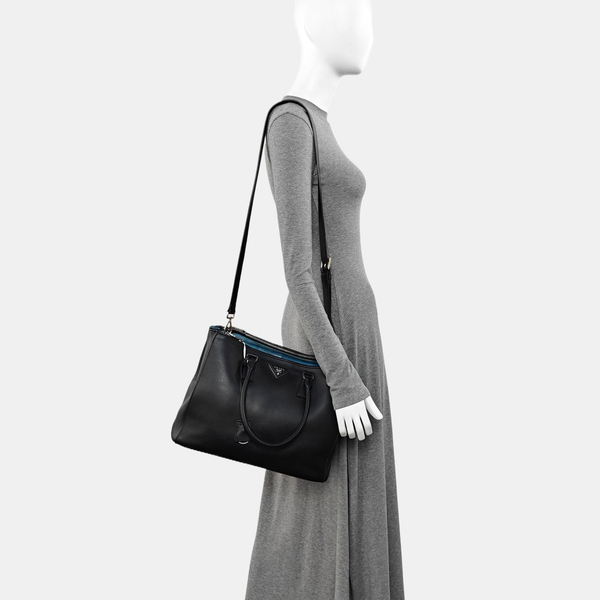 Galleria Large Calfskin Black