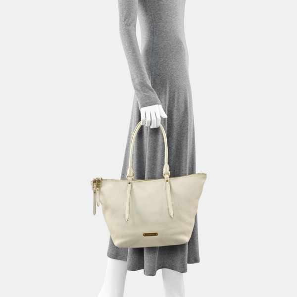 Salisbury Medium Calfskin Beige