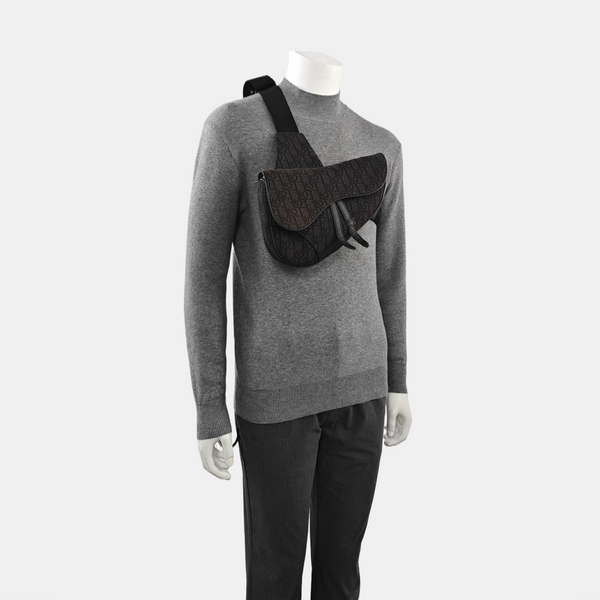 Saddle Medium Oblique Canvas Black