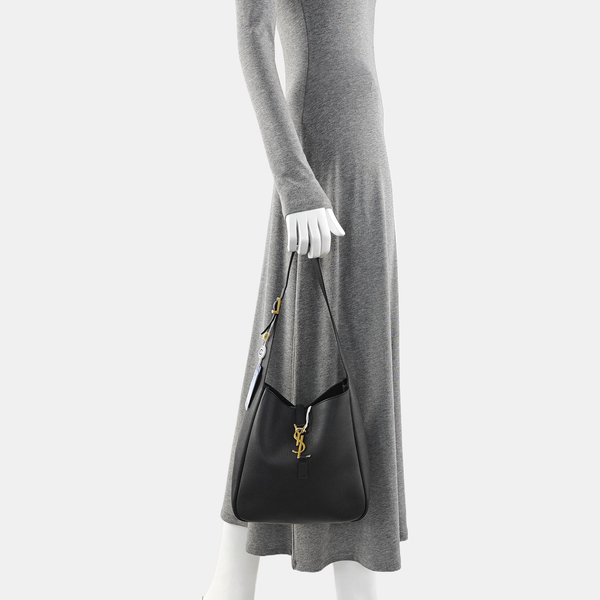 LE 5 À 7 Small Calfskin Black