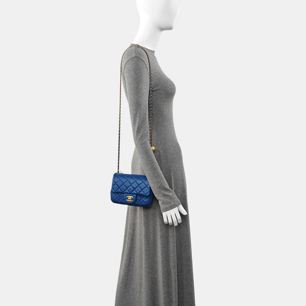 CLASSIC FLAP Mini Quilted Lambskin Blue
