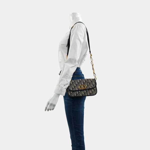 Oblique Canvas Blue