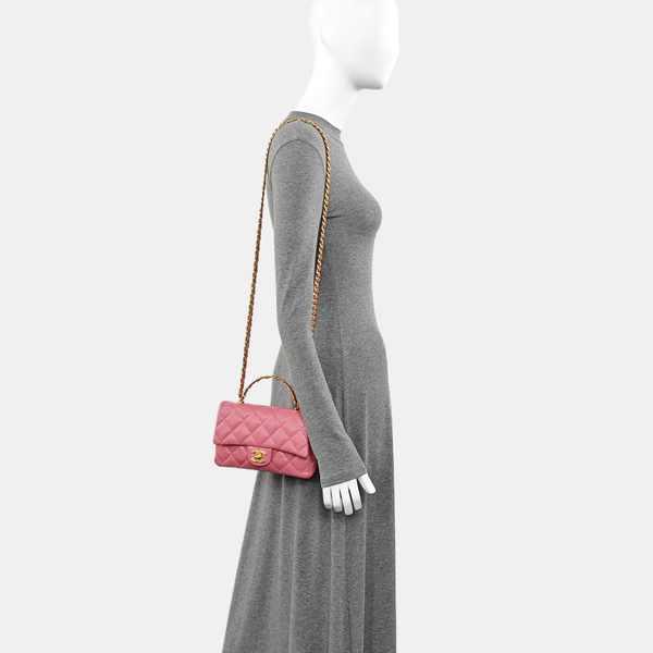 CLASSIC FLAP Small Quilted Lambskin Pink