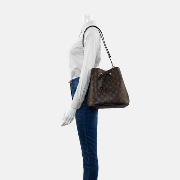 NÉONOÉ MM Monogram Coated Canvas Brown