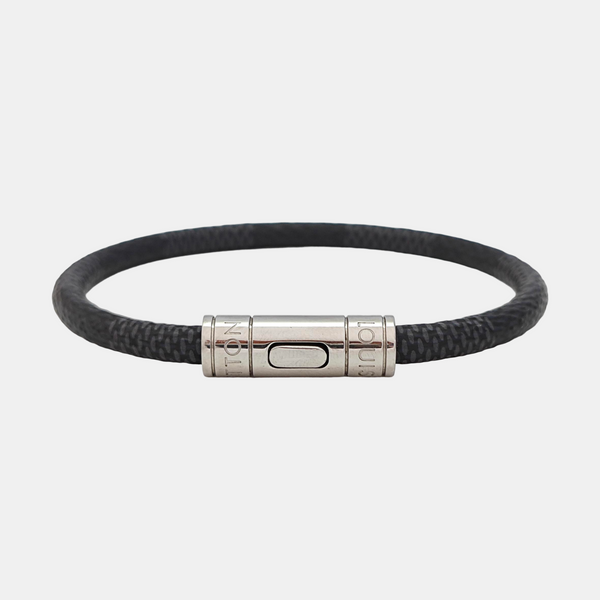 KEEP IT Metal Black Bangle