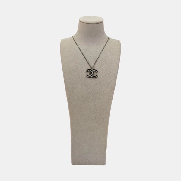 Metal Clear Necklace