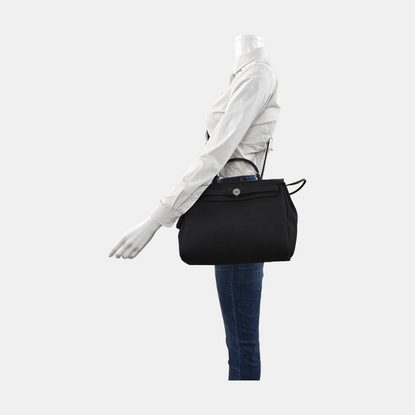 Authenticated pre-owned Herbag 31 Canvas Black - Shoulder Bag at Looply