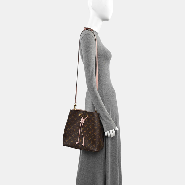 NÉONOÉ MM Monogram Coated Canvas Brown