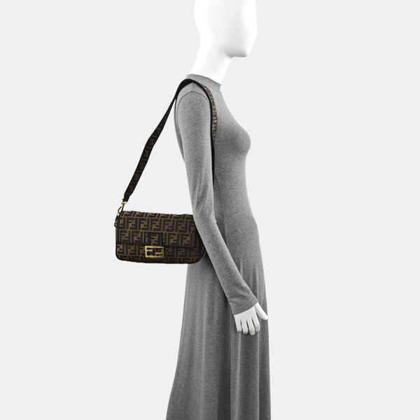 Baguette Medium Canvas Brown