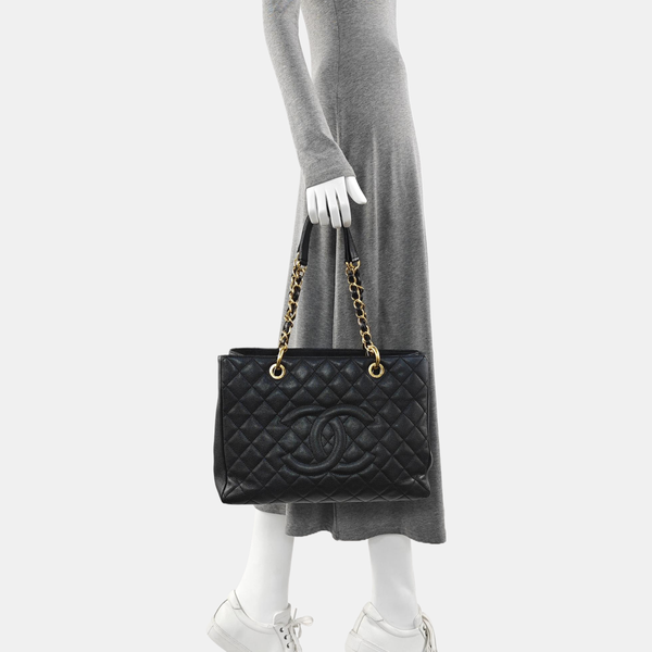 CHANEL GST Large Quilted Grained Calfskin Black