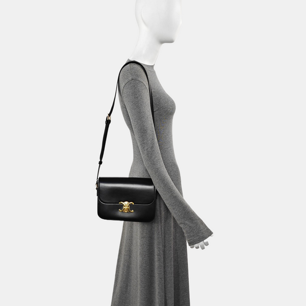 TRIOMPHE Medium Calfskin Black