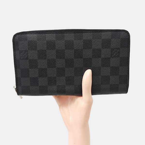 ZIPPY Damier Graphite Coated Canvas Gray Wallet