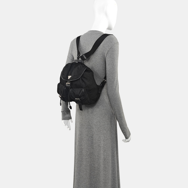 Vela Small Nylon Black
