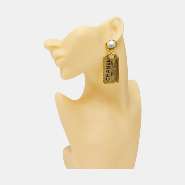 Metal Gold Stud Earrings