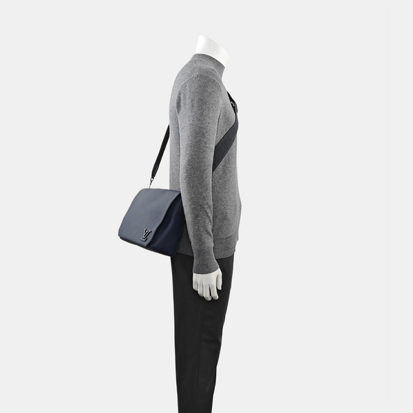 AEROGRAM Calfskin Blue