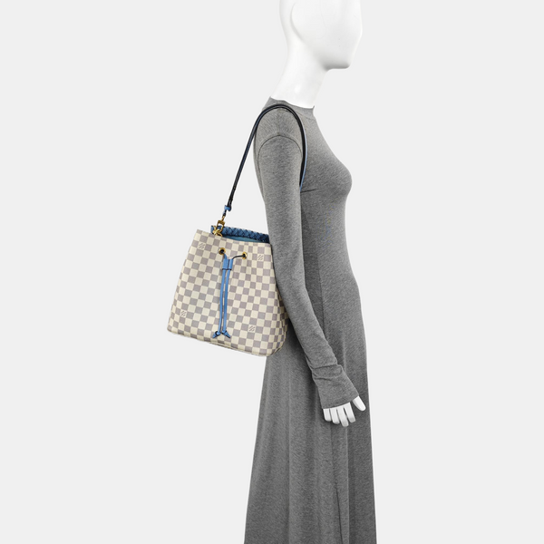 NÉONOÉ MM Damier Azur Coated Canvas White