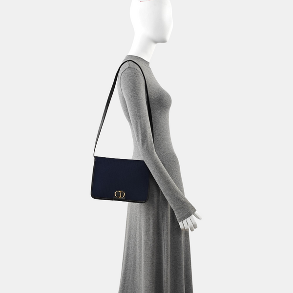 Oblique Canvas Blue