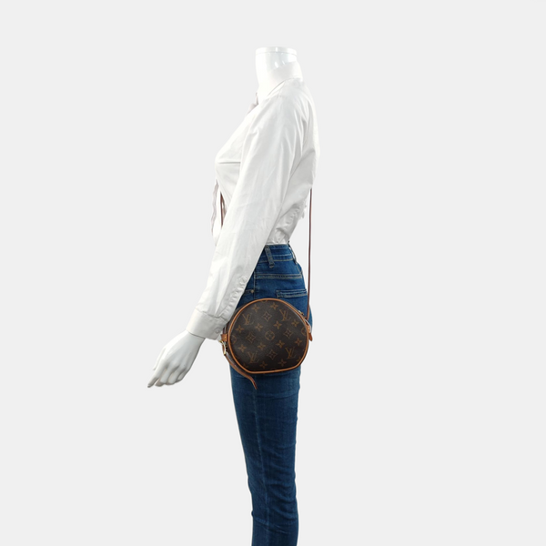BOITE CHAPEAU PM Monogram Coated Canvas Brown