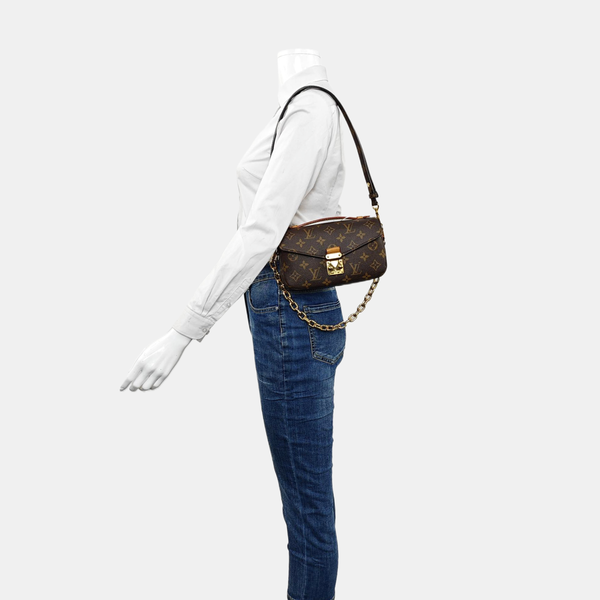 MÉTIS EAST WEST Monogram Coated Canvas Brown