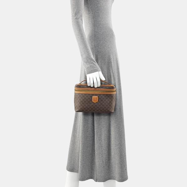BOLSOS COSMÉTICOS MACADAM TOP HANDLE Lona revestida Marrón