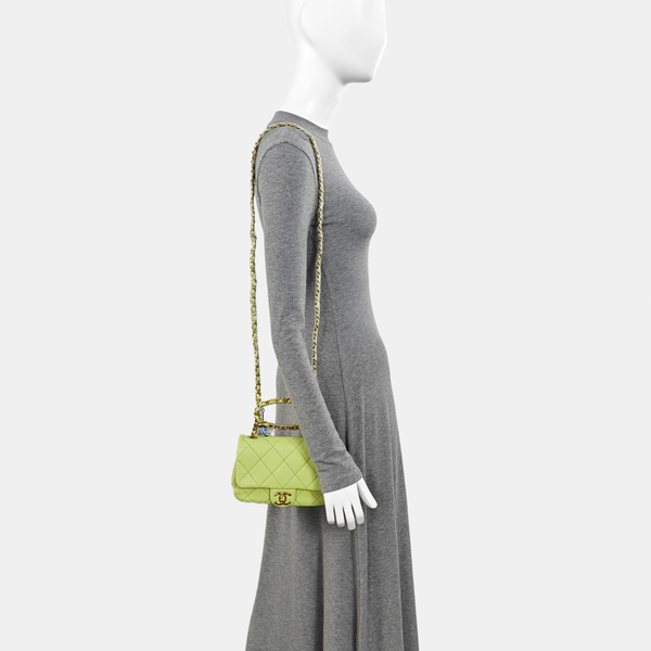 CLASSIC FLAP Mini Quilted Calfskin Green