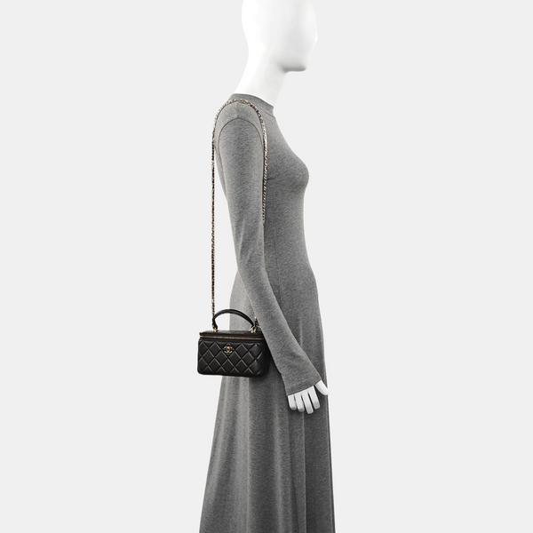 VANITY CASE Small Quilted Lambskin Brown