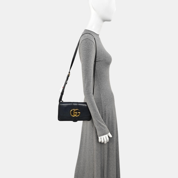 Arli Small Calfskin Black