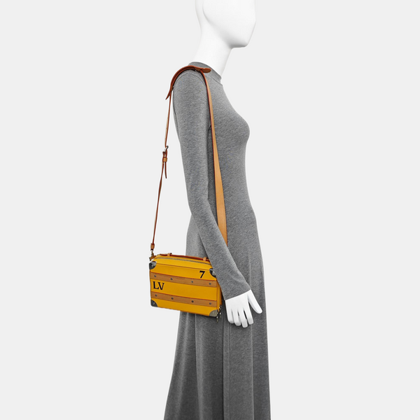 SOFT TRUNK Calfskin Yellow