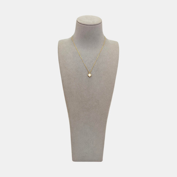 Sweet Alhambra 18k Gold Necklace