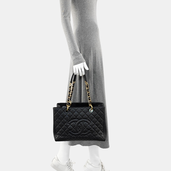 CHANEL GST Large Quilted Grained Calfskin Black