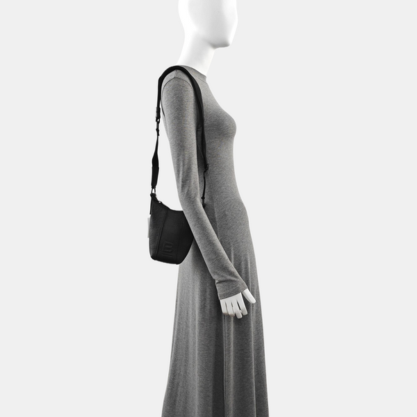 Authenticated pre-owned Hourglass Calfskin Black - Shoulder Bag at Looply