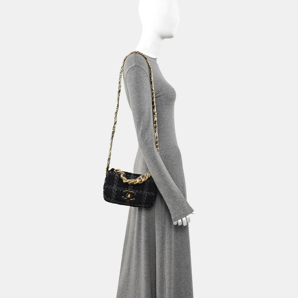 CHANEL 19 Small Quilted Wool Black