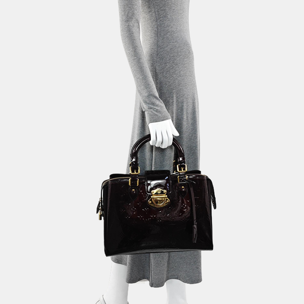 MELROSE AVENUE Patent Leather Red