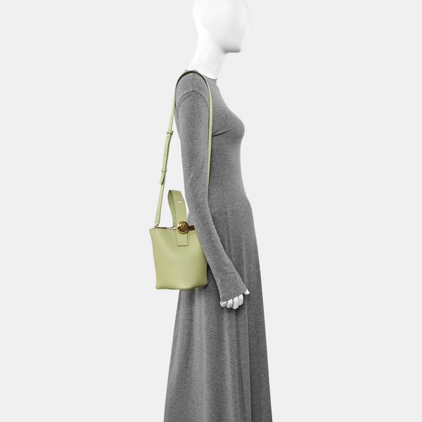 Pebble Bucket Calfskin Green