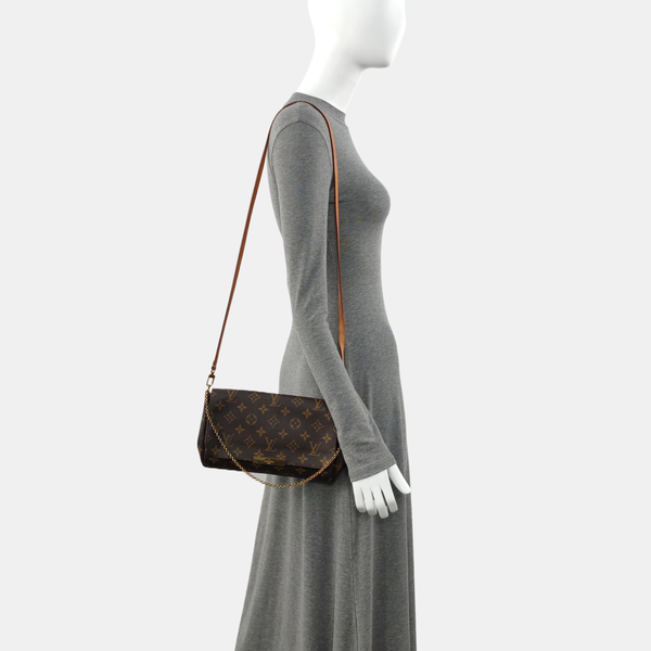 FAVORITE MM Monogram Coated Canvas Brown